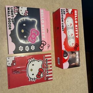 Hello Kitty Light-Up Wall Decor and LED Suction Light Set